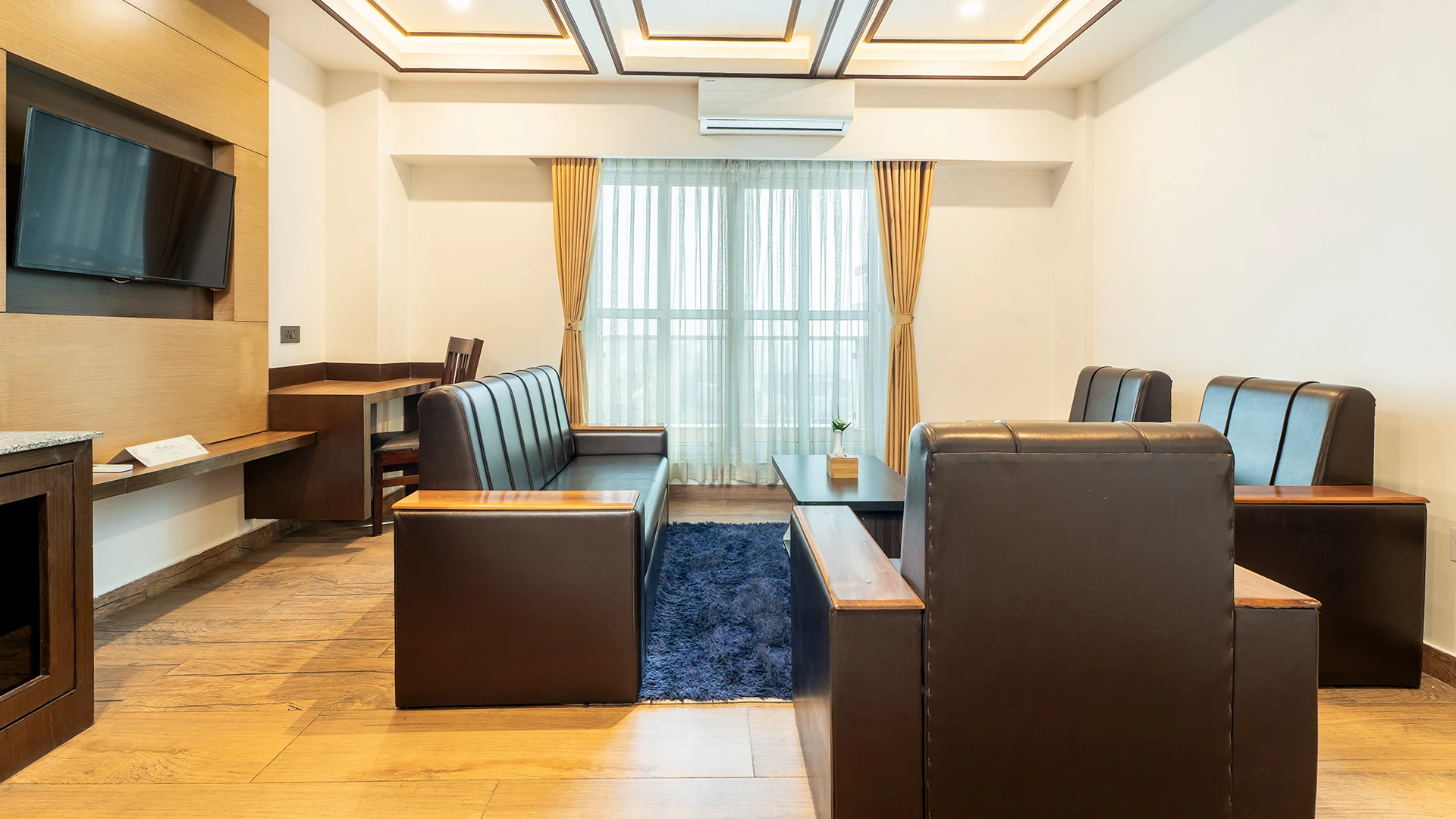 Suite Room